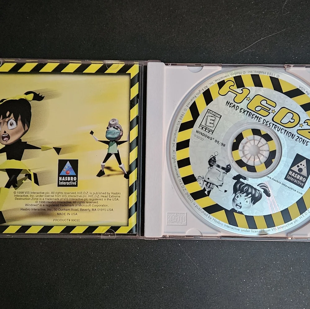 HEDZ Head Extreme Destruction Zone PC Windows 95/98 CD-ROM